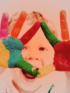 Раскрашенные руки обои