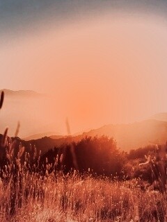 Восход над холмами обои