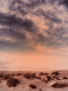 Горы в пустыне обои