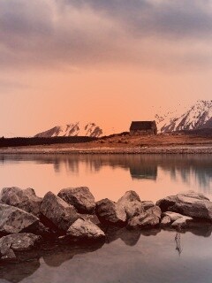 Домик на озере обои