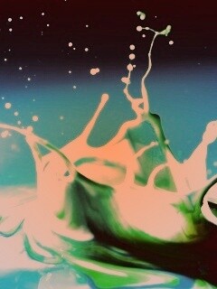 Брызги зеленой краски обои