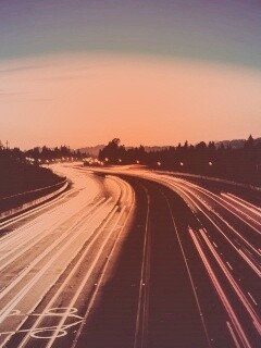 Автострада в огнях обои