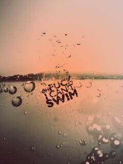 О чёрт, я не умею плавать! обои