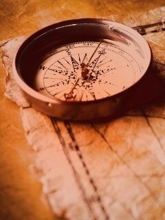 Компас и старая карта обои