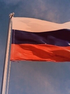 Флаг России на флагштоке обои