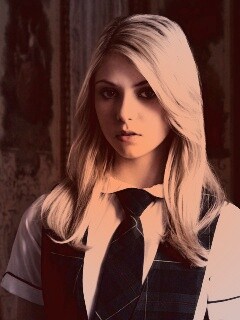 Тейлор Момсен обои