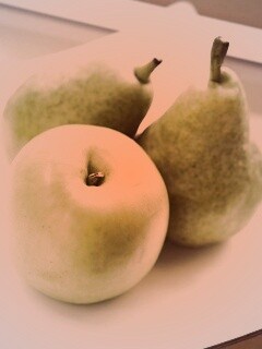Яблоко и груши обои
