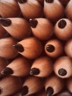 Чёрные карандаши обои