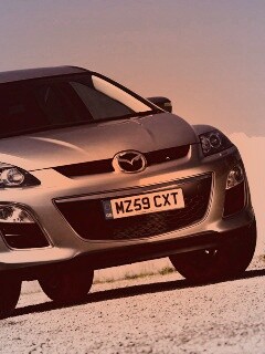 Кроссовер Mazda обои