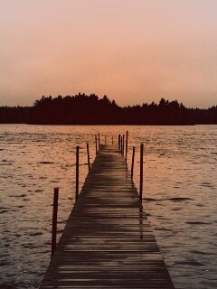 Причал на озере обои