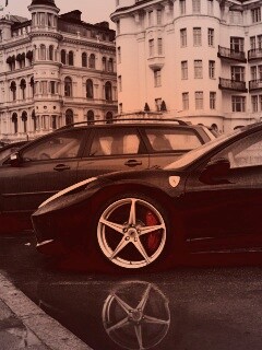 Шикарная Феррари обои