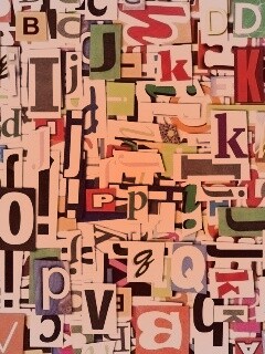 Буквы вырезанные из журналов обои