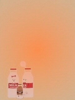 Бутылка молока сходила налево обои