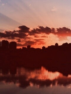 Закат над городом обои