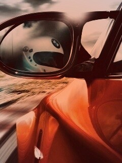 Отражение в боковом зеркале BMW M1 обои