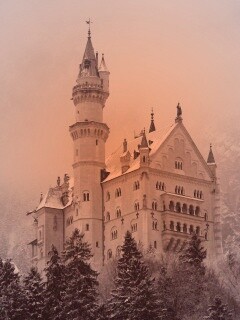Заснеженный Нойшванштайн обои