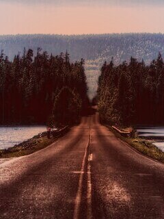 Дорога через озеро обои