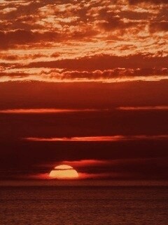 Закат в море обои