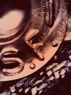 Заклепка на джинсах в макро обои