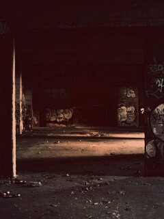 Заброшенное здание обои