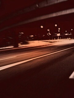 Дорога в ночном городе обои