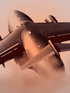 Большой грузовой самолет на взлете обои