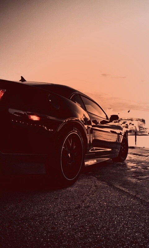 Черный спорткар обои