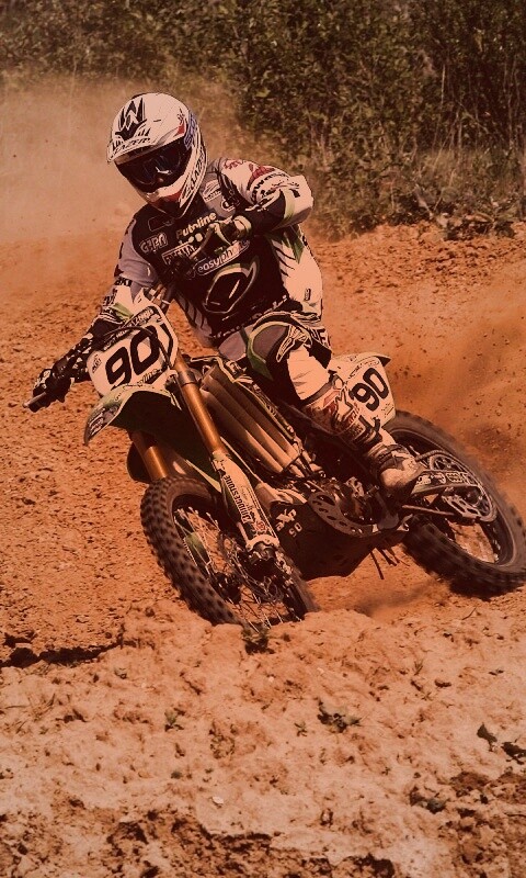 На мототреке обои