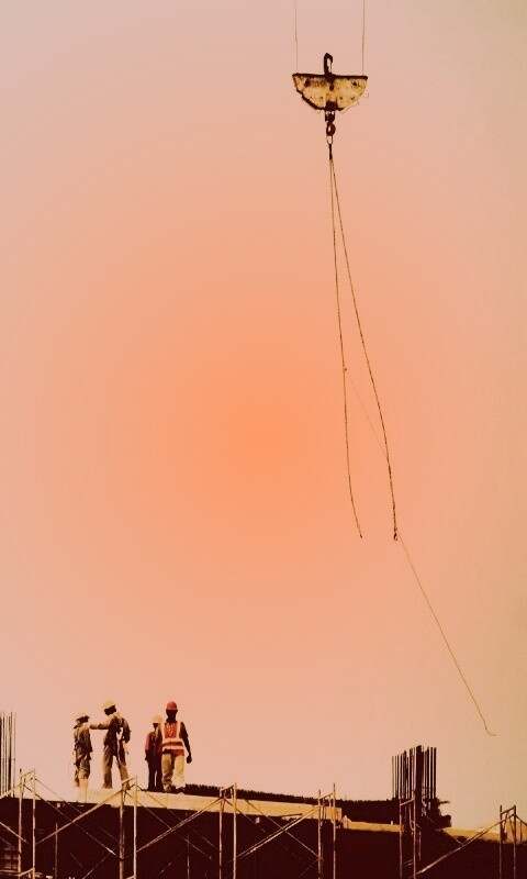 Строители на объекте обои