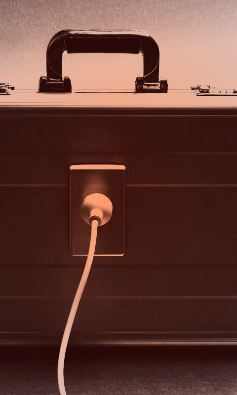 Розетка на кейсе обои