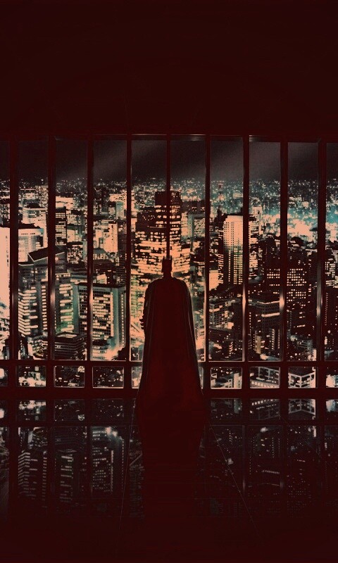 Бэтмен  смотрит на Готем обои