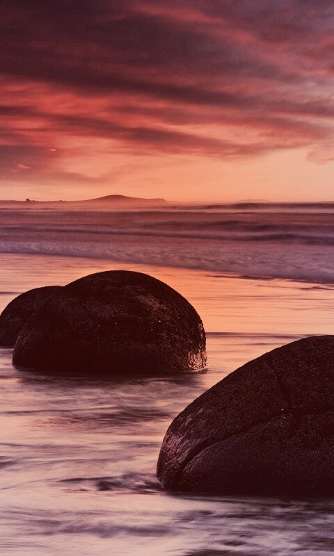 Камни в морском прибое обои