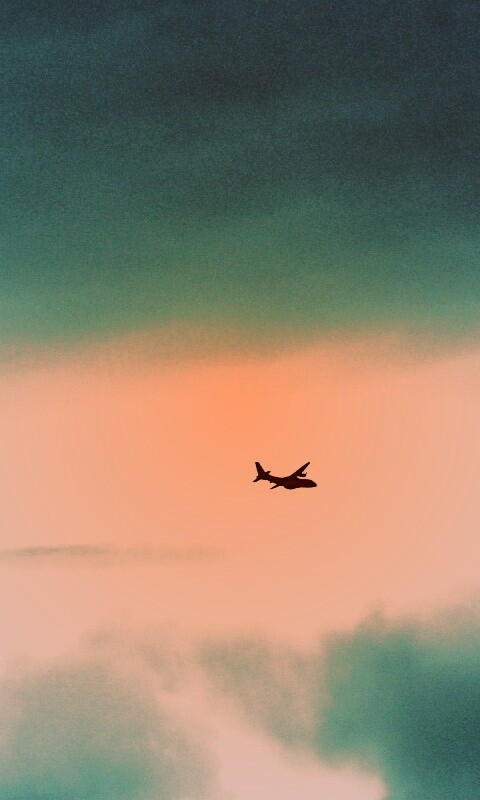 Самолет в небе обои