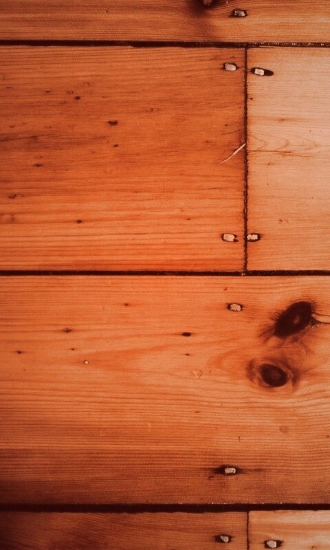 Доски с гвоздями обои