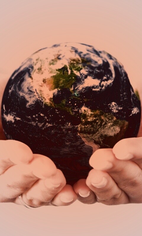 Весь мир в твоих руках обои