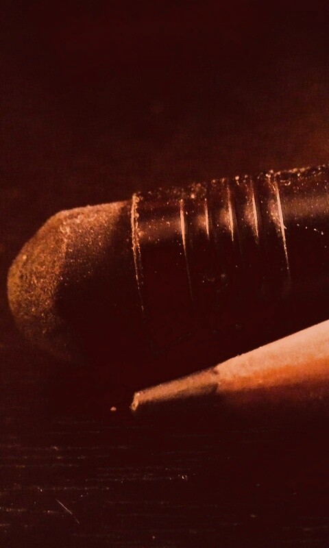 Карандаш обои