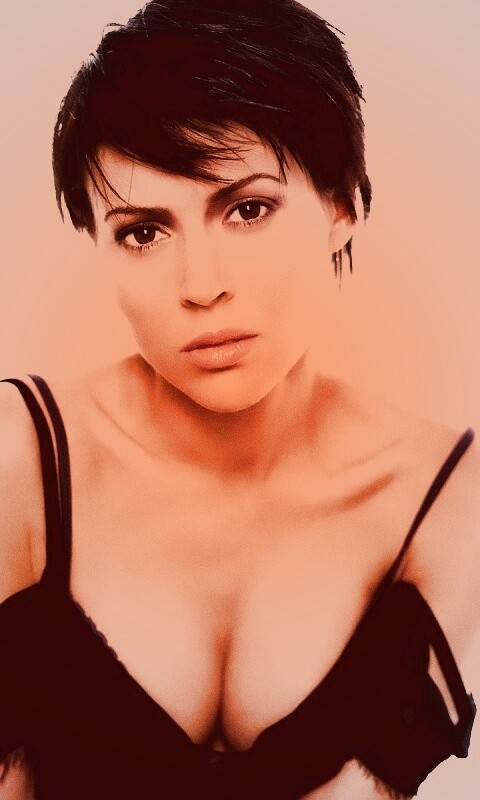 Алиса Милано обои