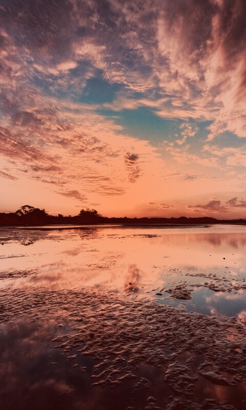 Дивный закат на озере обои