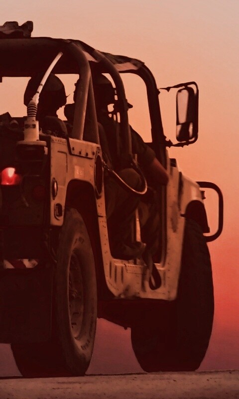 Военный Hammer обои