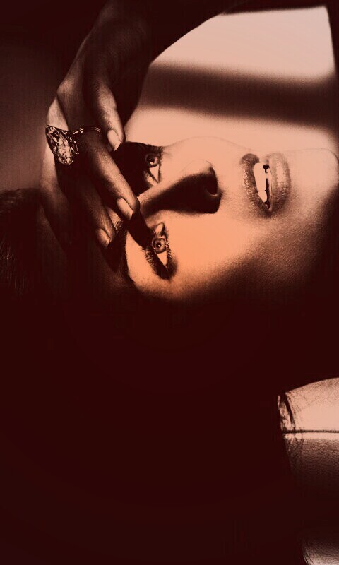 Элизабет Хёрли обои