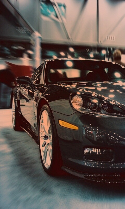 Машина на выставке обои