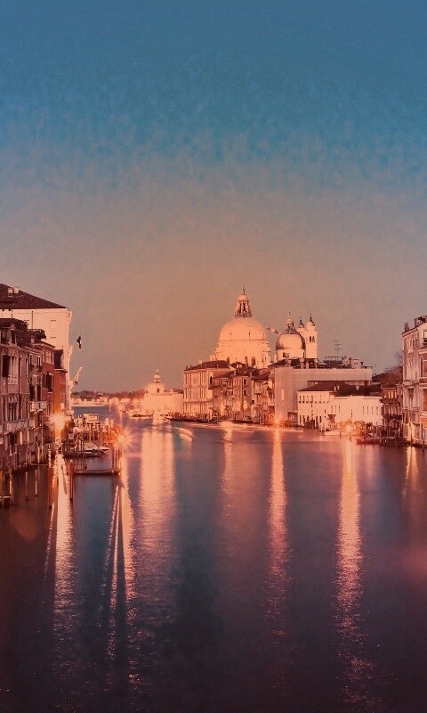 Канал в Венеции обои