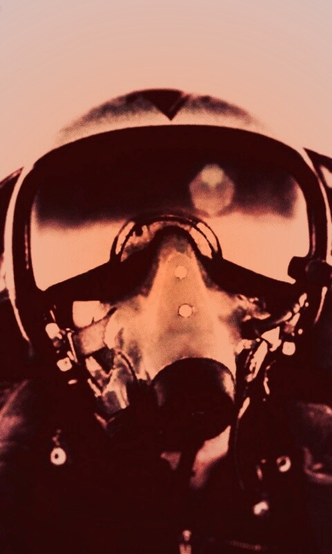 Пилот истребителя обои