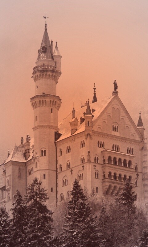 Заснеженный Нойшванштайн обои