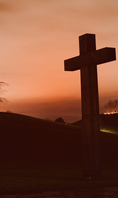 Каменный крест обои