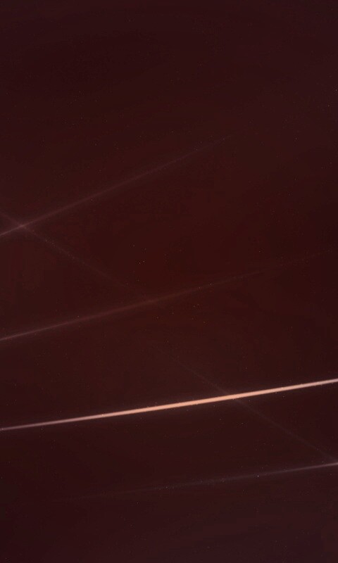 Лучи света на графитовом фоне обои