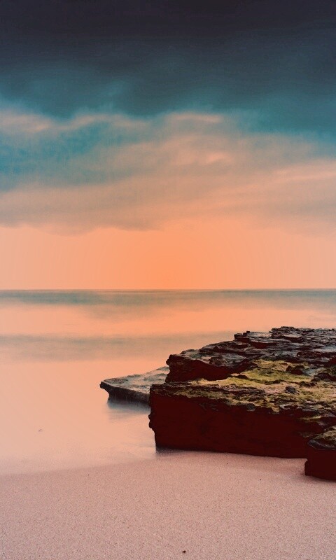 На берегу обои