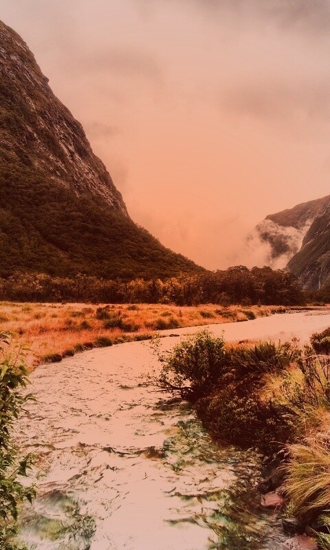 Горная река обои