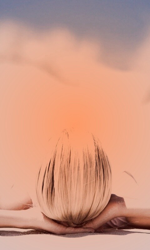 Девушка на солнце обои