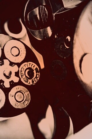 Револьвер обои